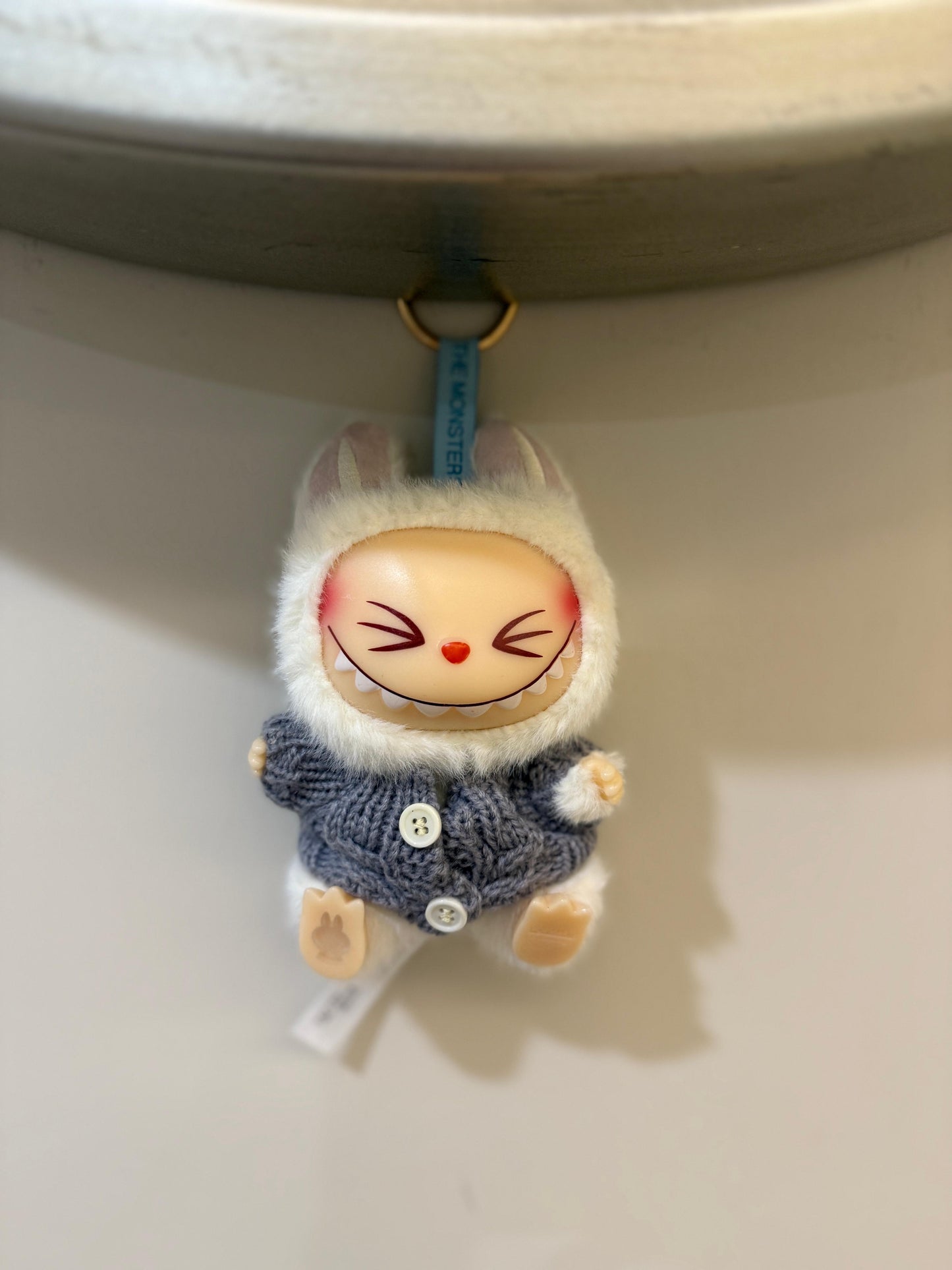 POP MART LABUBU THE MONSTERS HAVE A SEAT PELUŞ FİGÜR