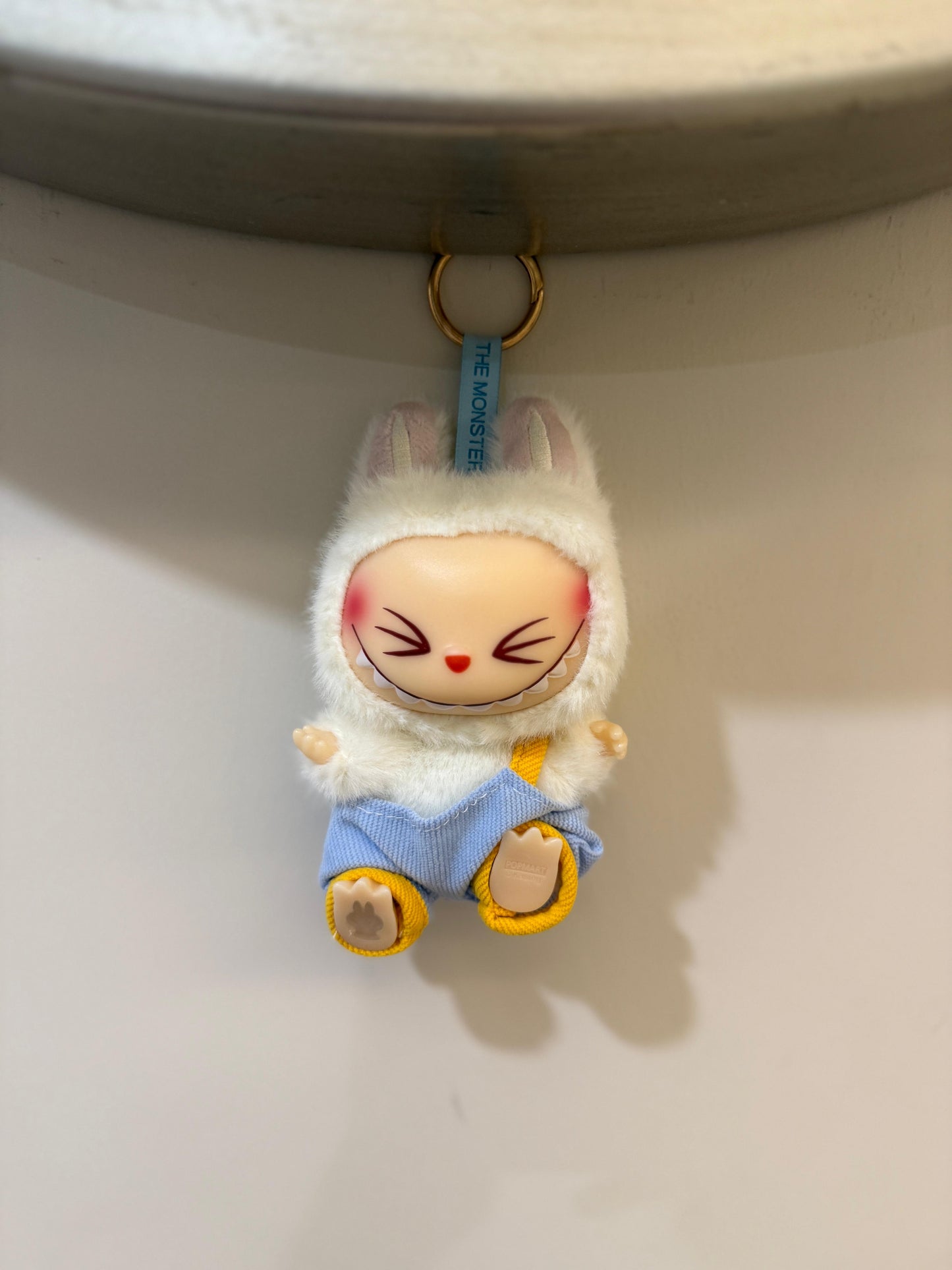 POP MART LABUBU THE MONSTERS HAVE A SEAT PELUŞ FİGÜR