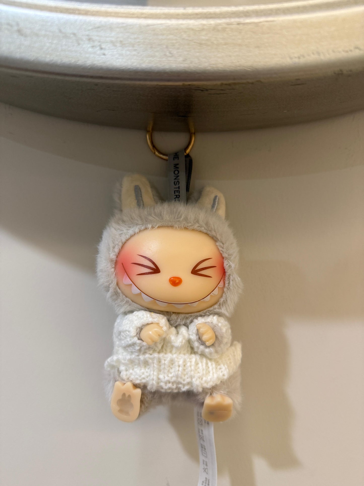 POP MART LABUBU THE MONSTERS HAVE A SEAT PELUŞ FİGÜR