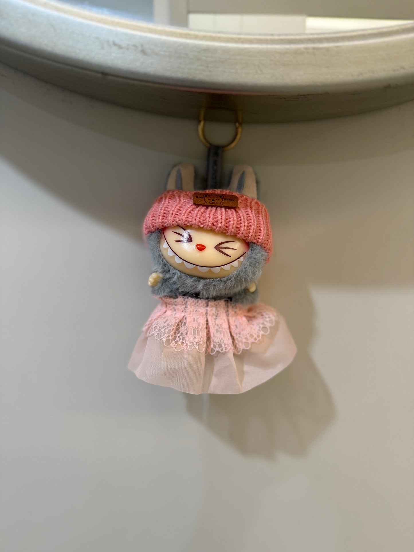 POP MART LABUBU THE MONSTERS HAVE A SEAT PELUŞ FİGÜR