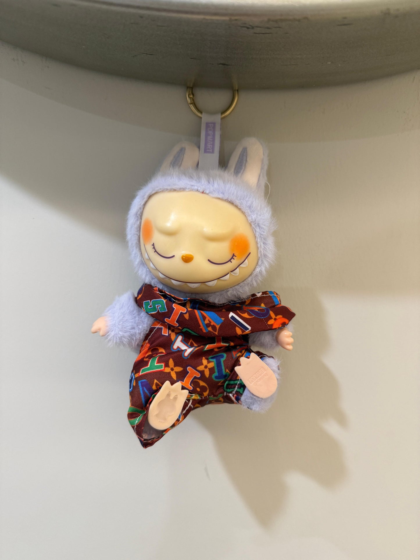 POP MART LABUBU THE MONSTERS HAVE A SEAT PELUŞ FİGÜR