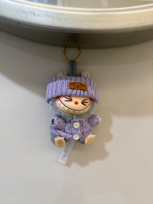 POP MART LABUBU THE MONSTERS HAVE A SEAT PELUŞ FİGÜR